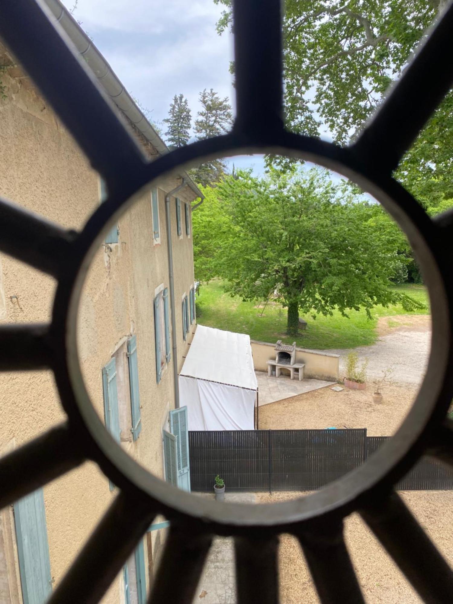 Domaine De Bellevue Chambre D'Hotes 博默德弗尼瑟 外观 照片